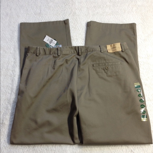L.L. Bean Plus Size Wrinkle Free Pants - Picture 4 of 8